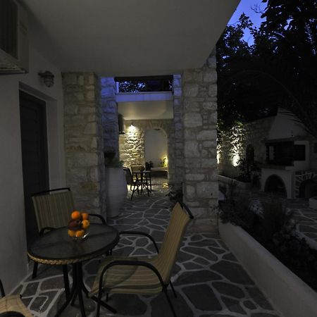 Alexandros Apartments Naousa  Exterior foto